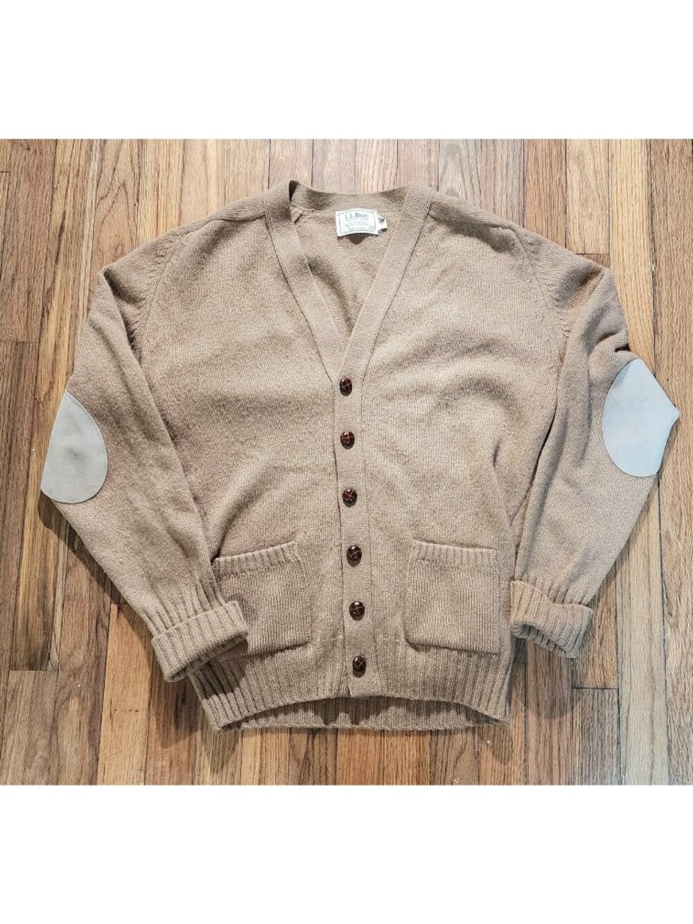 Vintage L.L. Bean Elbow Patch Camel Hair Wool Beige Cardigan Sweater Large Tall